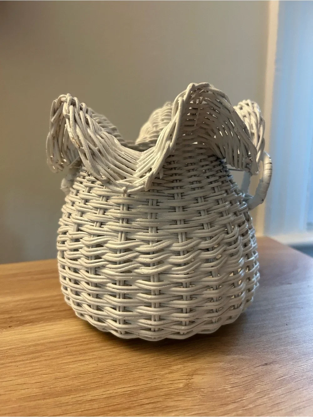 Vintage Handwoven White Wicker Basket with Bow Accent
